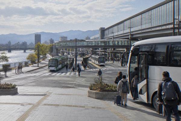 Bus Day, 8h 20m, Hiroshima